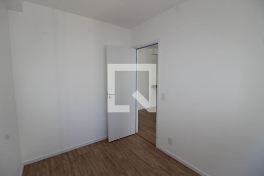 Quarto de apartamento à venda com 2 quartos, 38m² em Jardim Piqueroby, São Paulo