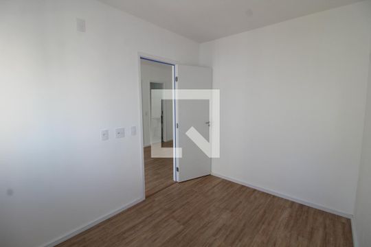 Quarto 2 de apartamento à venda com 2 quartos, 38m² em Jardim Piqueroby, São Paulo
