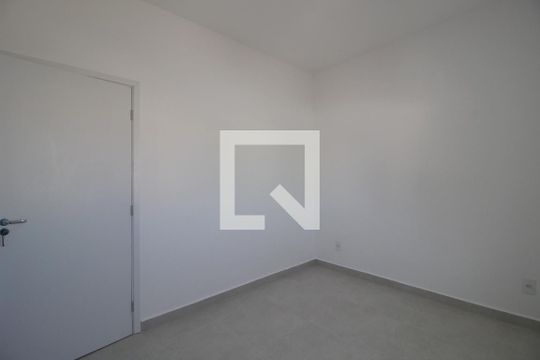 Suíte 1 de casa de condomínio para alugar com 2 quartos, 92m² em Jardim Simus, Sorocaba