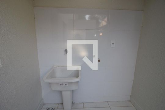 Área de Serviço de casa de condomínio para alugar com 2 quartos, 92m² em Jardim Simus, Sorocaba