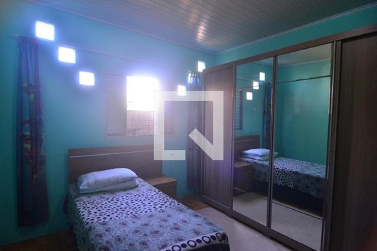 Quarto 2 de casa à venda com 3 quartos, 120m² em Harmonia, Canoas