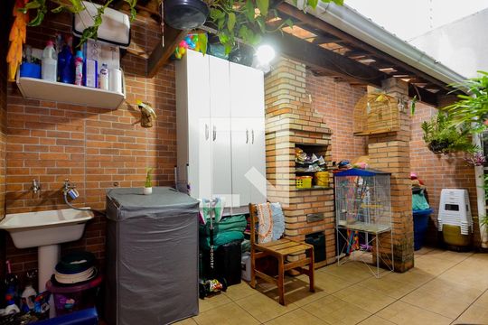Área de Serviço de casa à venda com 3 quartos, 200m² em Picanço, Guarulhos