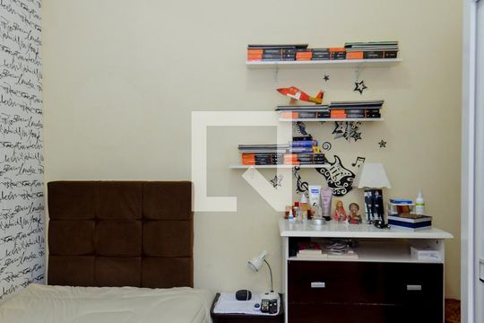 Suíte 1 de casa à venda com 3 quartos, 200m² em Picanço, Guarulhos