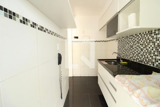Cozinha de apartamento para alugar com 2 quartos, 55m² em Recreio dos Bandeirantes, Rio de Janeiro