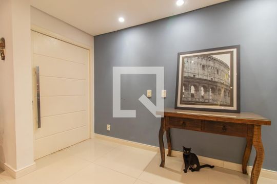 Sala de casa de condomínio para alugar com 3 quartos, 230m² em Aberta dos Morros, Porto Alegre