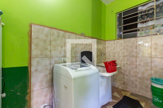Área de Serviço de casa à venda com 5 quartos, 290m² em Jardim das Flores, Osasco