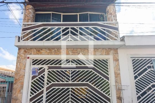 Fachada de casa à venda com 5 quartos, 290m² em Jardim das Flores, Osasco