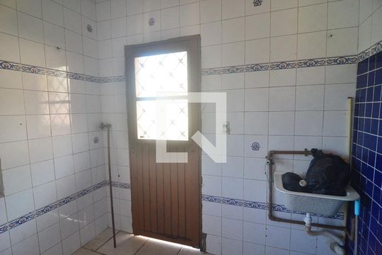 Área de Serviço de apartamento à venda com 8 quartos, 300m² em Estância Velha, Canoas