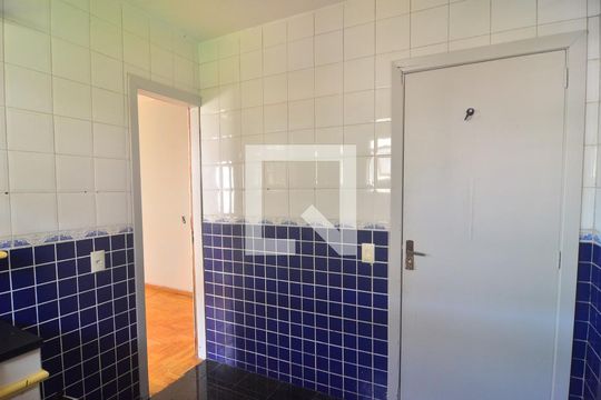 Banheiro de apartamento à venda com 8 quartos, 300m² em Estância Velha, Canoas