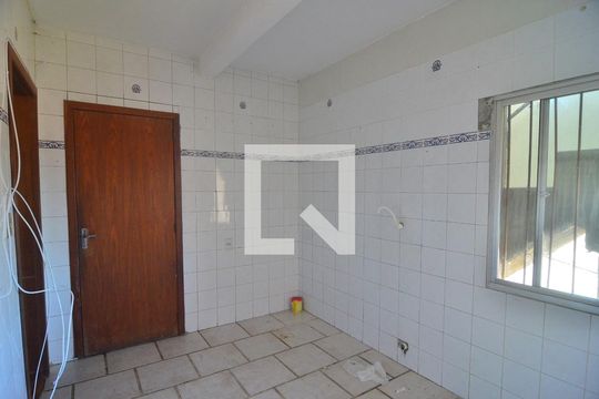Sala e cozinha de apartamento à venda com 8 quartos, 300m² em Estância Velha, Canoas
