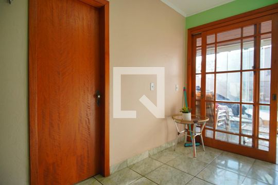 Depósito de casa à venda com 3 quartos, 200m² em Protásio Alves, Porto Alegre