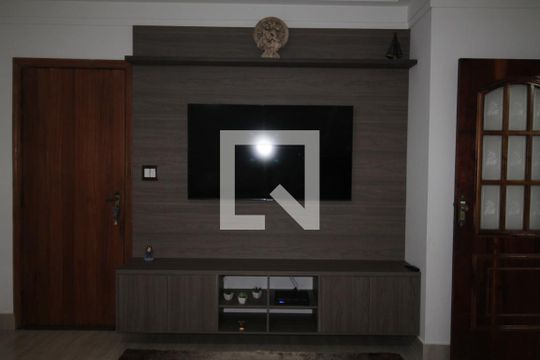 Sala   de casa à venda com 2 quartos, 115m² em Jardim Popular, São Paulo