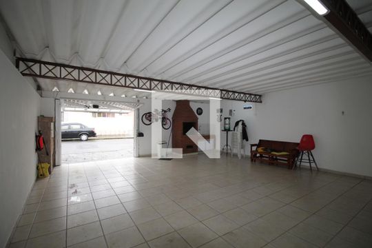Garagem de casa à venda com 2 quartos, 115m² em Jardim Popular, São Paulo