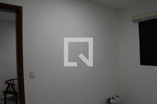 Quarto 1 de apartamento à venda com 2 quartos, 42m² em Vila Antonina, São Paulo