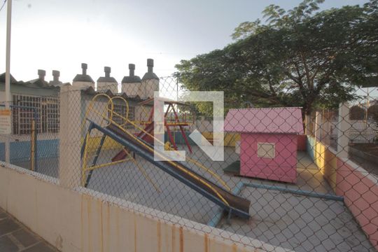 Área comum de apartamento à venda com 3 quartos, 70m² em Sarandi, Porto Alegre