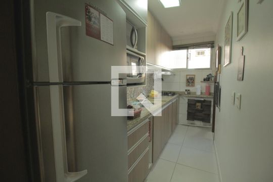 Cozinha de apartamento à venda com 3 quartos, 70m² em Sarandi, Porto Alegre