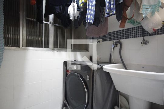 Área de Serviço de apartamento à venda com 2 quartos, 61m² em Saúde, São Paulo