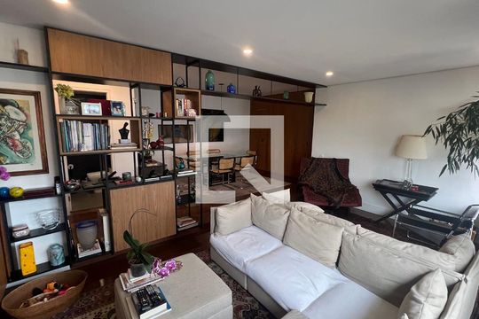 Sala de apartamento à venda com 3 quartos, 135m² em Sumaré, São Paulo