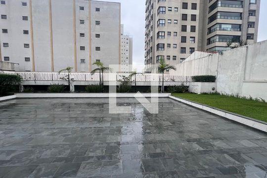 Área comum de apartamento à venda com 3 quartos, 135m² em Sumaré, São Paulo