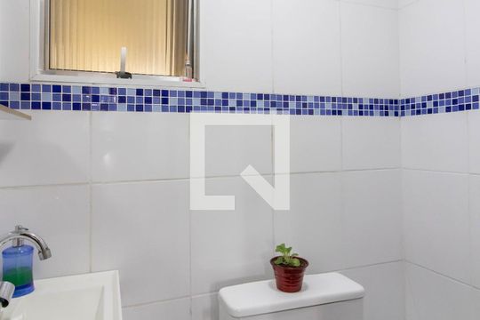 Lavabo de apartamento para alugar com 3 quartos, 67m² em Gopoúva, Guarulhos