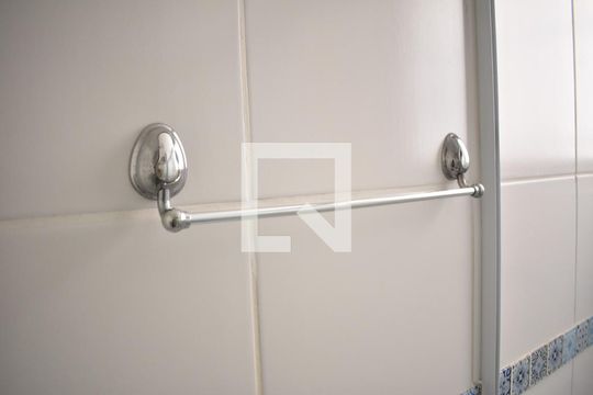 Detalhe do banheiro de apartamento à venda com 2 quartos, 43m² em Campo Grande, Rio de Janeiro
