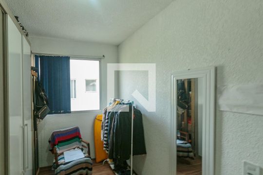 Quarto 1 de apartamento para alugar com 2 quartos, 41m² em Cavalhada, Porto Alegre