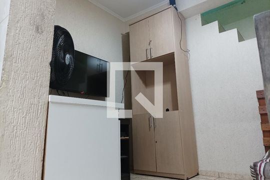 Sala de casa à venda com 3 quartos, 89m² em Cidade Continental, São Paulo