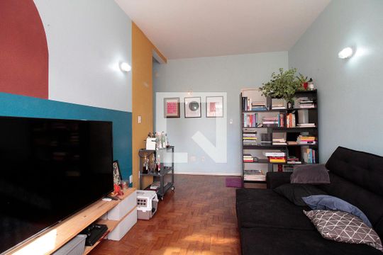 Sala de apartamento à venda com 2 quartos, 82m² em Vila Buarque, São Paulo