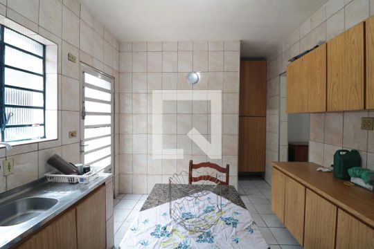 Cozinha de casa para alugar com 2 quartos, 99m² em Quarta Parada, São Paulo