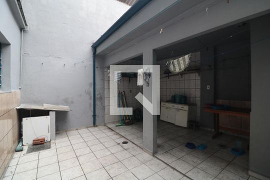 Área de Serviço de casa para alugar com 2 quartos, 99m² em Quarta Parada, São Paulo
