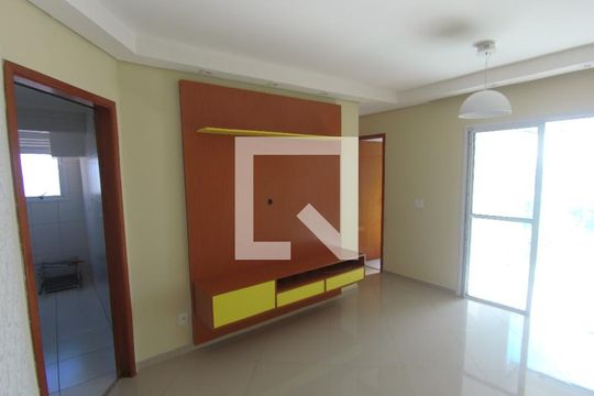 Apartamento para alugar com 2 quartos, 51m² em Vila Augusta, Guarulhos