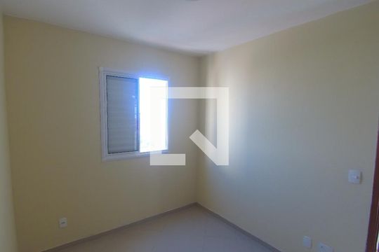 Quarto 2 de apartamento para alugar com 2 quartos, 51m² em Vila Augusta, Guarulhos