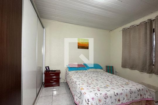 Quarto 1 casa 1 de casa à venda com 6 quartos, 160m² em Fátima, Canoas