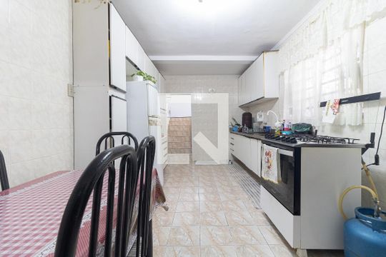 Cozinha de casa à venda com 3 quartos, 170m² em Vila Conde do Pinhal, São Paulo
