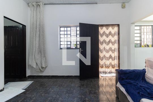 Sala 1 de casa à venda com 3 quartos, 170m² em Vila Conde do Pinhal, São Paulo