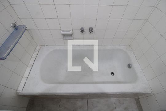 Banheira de apartamento para alugar com 2 quartos, 94m² em Santa Cecília, São Paulo