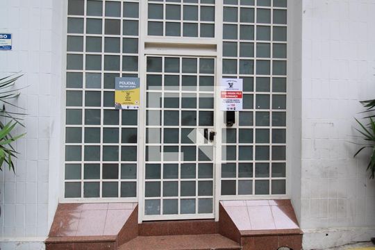 Fachada  de apartamento para alugar com 2 quartos, 94m² em Santa Cecília, São Paulo