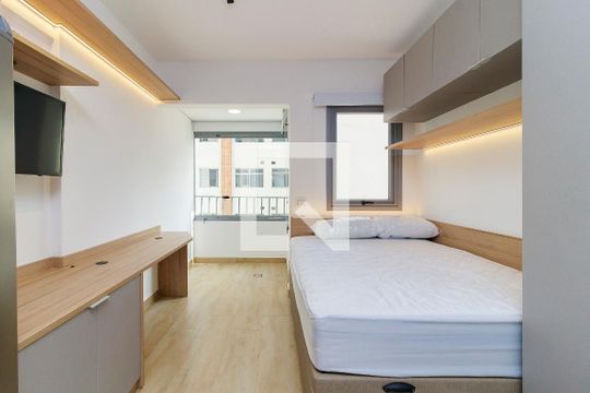 Studio de kitnet/studio para alugar com 1 quarto, 20m² em Jardim das Acacias, São Paulo