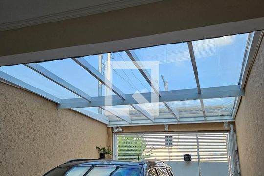 Fachada de casa à venda com 3 quartos, 104m² em Vila Santa Isabel, São Paulo