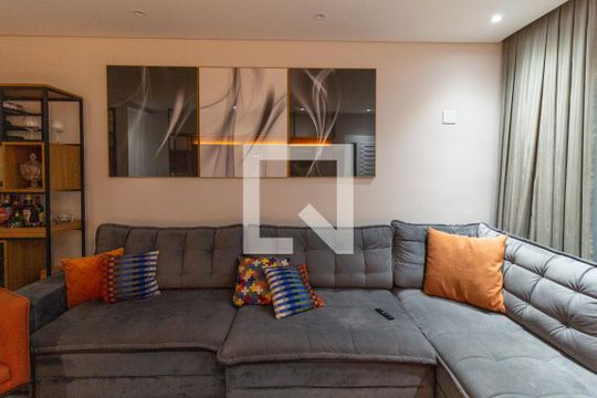 Sala de casa à venda com 3 quartos, 104m² em Vila Santa Isabel, São Paulo