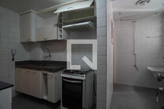 Cozinha de apartamento à venda com 2 quartos, 75m² em Santa Rosa, Niterói