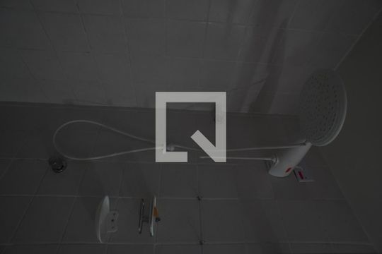 Banheiro de apartamento à venda com 2 quartos, 75m² em Santa Rosa, Niterói