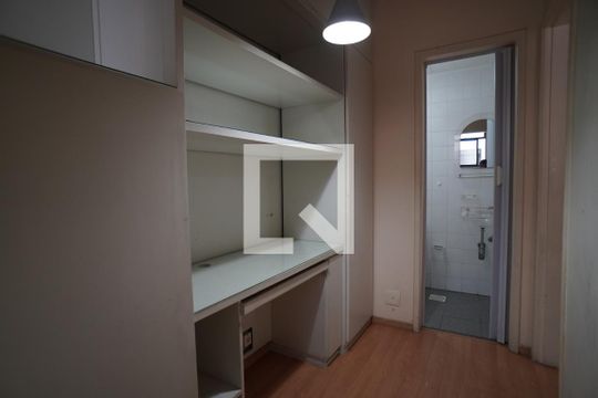 Área de Serviço de apartamento à venda com 2 quartos, 75m² em Santa Rosa, Niterói