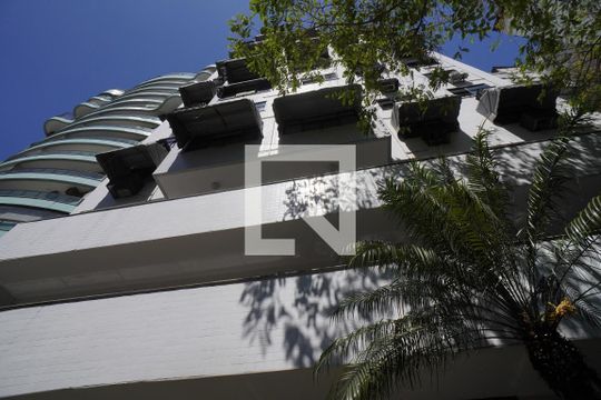 Fachada de apartamento à venda com 2 quartos, 75m² em Santa Rosa, Niterói