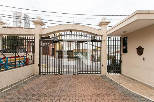 Área comum - Entrada da garagem de casa de condomínio à venda com 3 quartos, 134m² em Vila Aricanduva, São Paulo