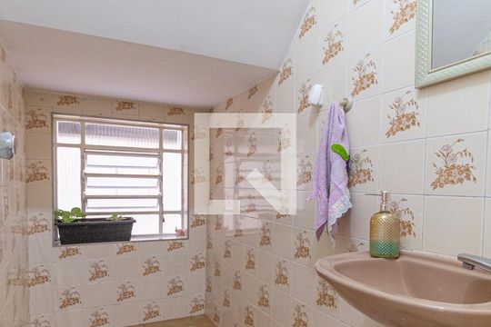 Lavabo de casa à venda com 5 quartos, 207m² em Cipava, Osasco