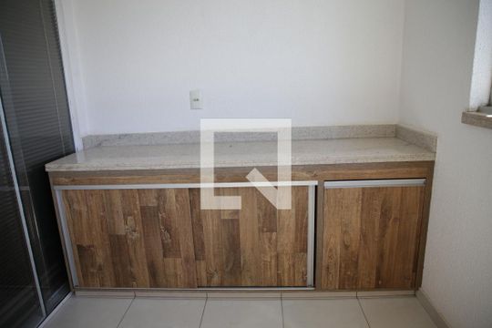 Varanda gourmet de apartamento para alugar com 2 quartos, 75m² em Parque Amazônia, Goiânia