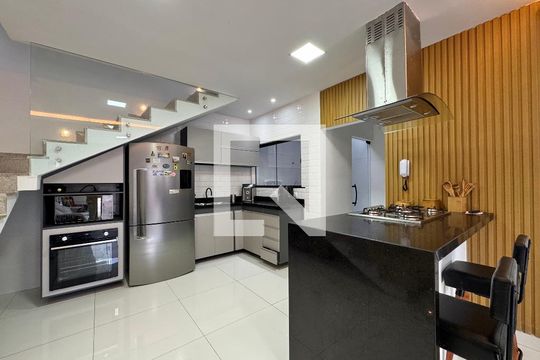 Cozinha de casa de condomínio à venda com 2 quartos, 139m² em Vargem Grande, Rio de Janeiro