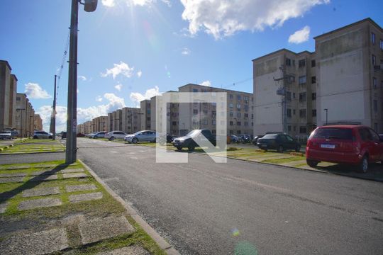 Garagem  de apartamento à venda com 2 quartos, 43m² em Sarandi, Porto Alegre