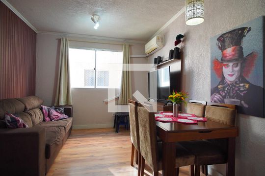 Sala  de apartamento à venda com 2 quartos, 43m² em Sarandi, Porto Alegre
